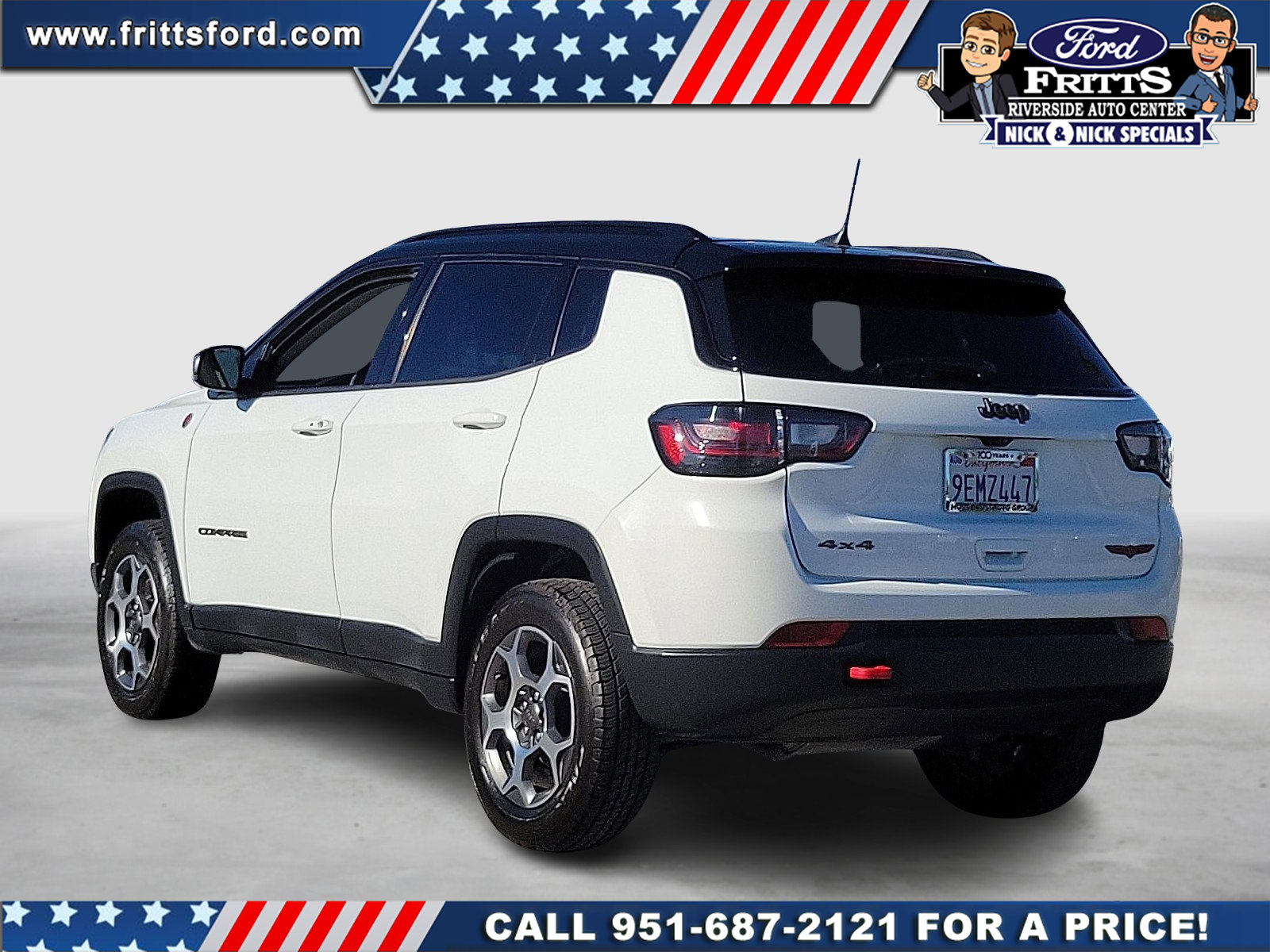 Used 2022 Jeep Compass Trailhawk w/ Trailhawk Elite Group image 3