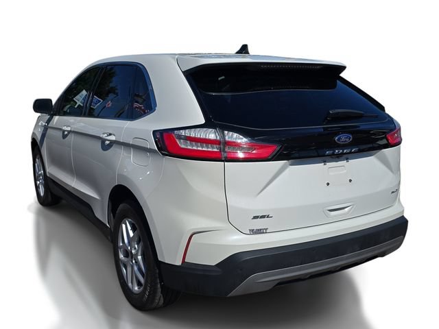 Certified 2023 Ford Edge SEL w/ Convenience Package AWD/4WD image 4