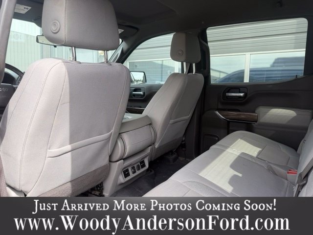 Used 2020 Chevrolet Silverado 1500 RST w/ Texas Edition AWD/4WD image 9