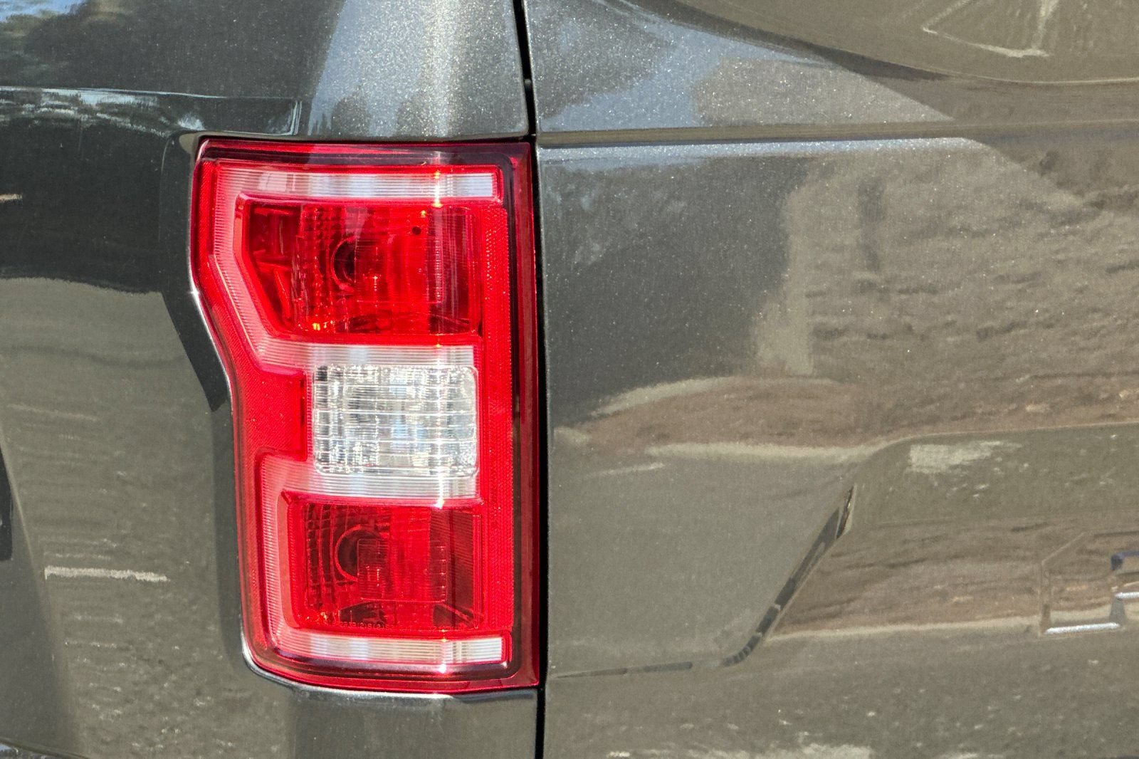 Certified 2018 Ford F150 XLT RWD image 45