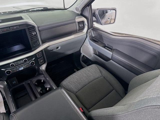 Certified 2022 Ford F150 XLT w/ Equipment Group 302A High image 25