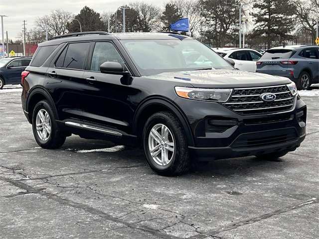 Certified 2023 Ford Explorer XLT image 7