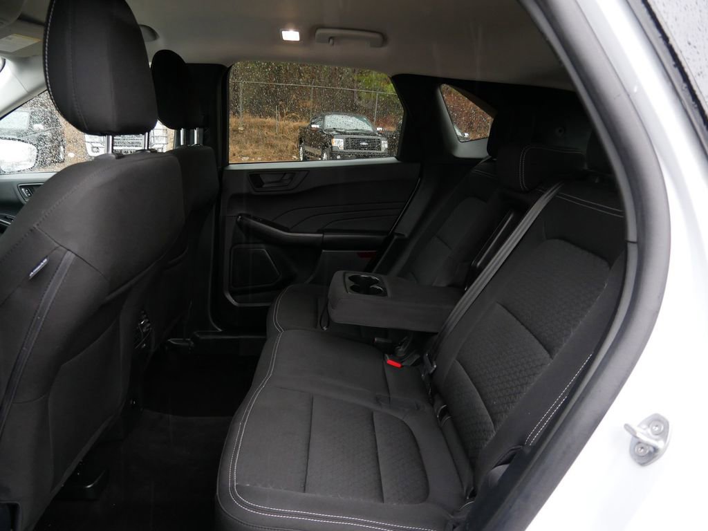 Certified 2025 Ford Escape Active image 11