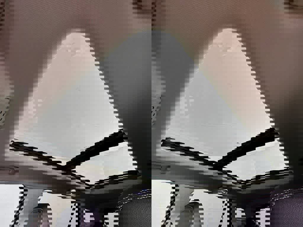 Used 2022 GMC Terrain Denali w/ Denali Premium Package image 31