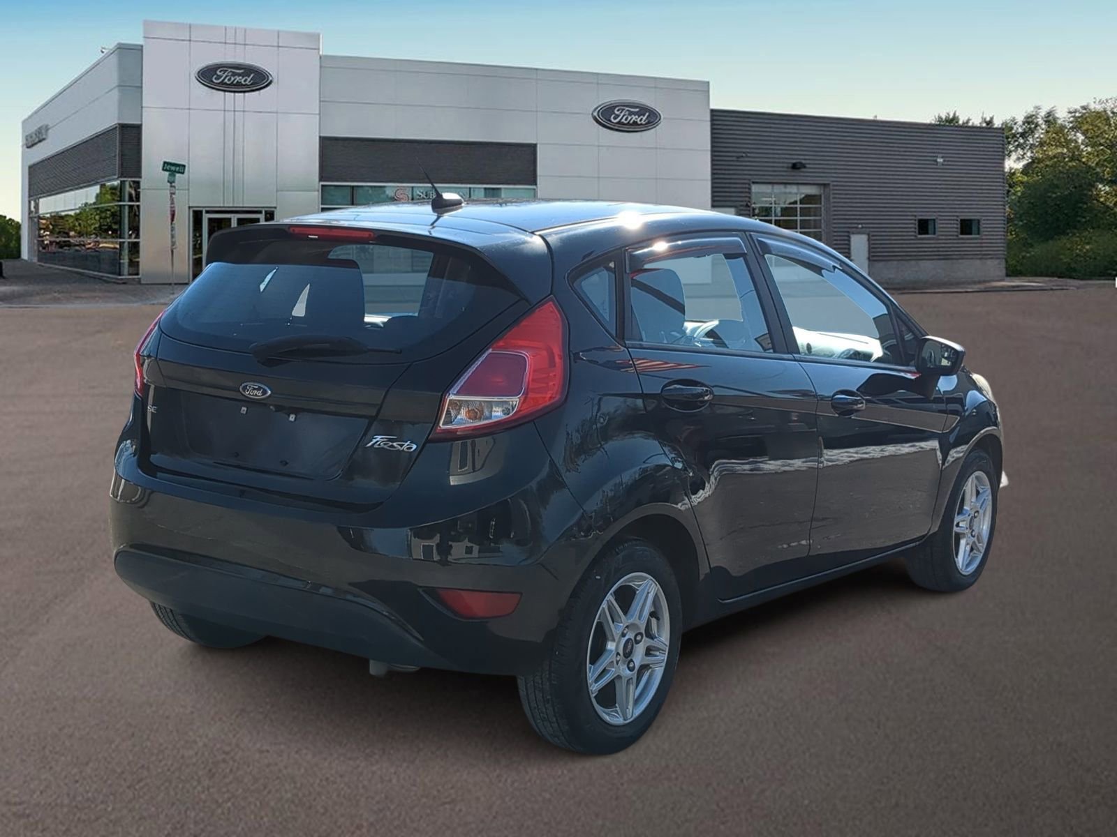 Certified 2018 Ford Fiesta SE image 11