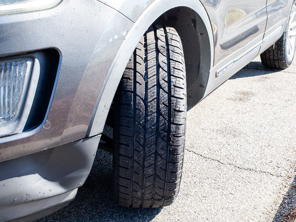 Certified 2017 Ford Explorer XLT w/ Equipment Group 201A image 9