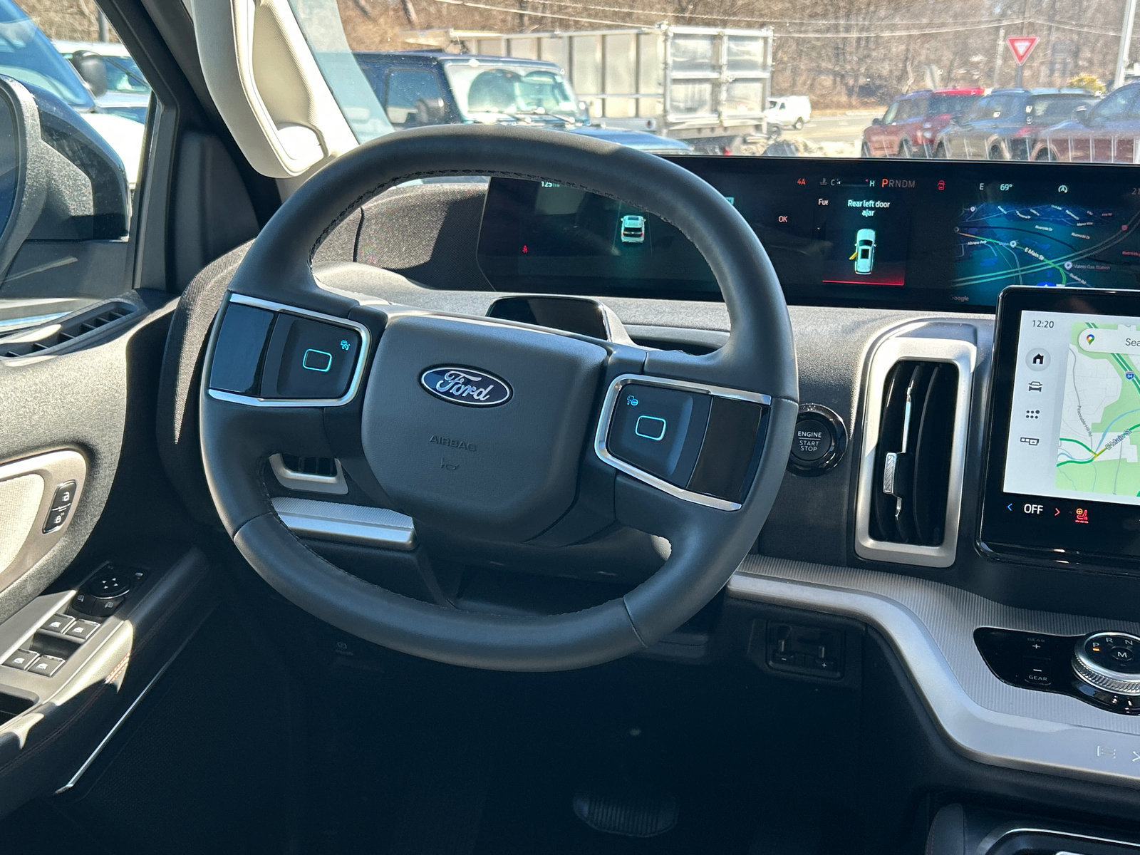 Certified 2025 Ford Expedition Active AWD/4WD image 26