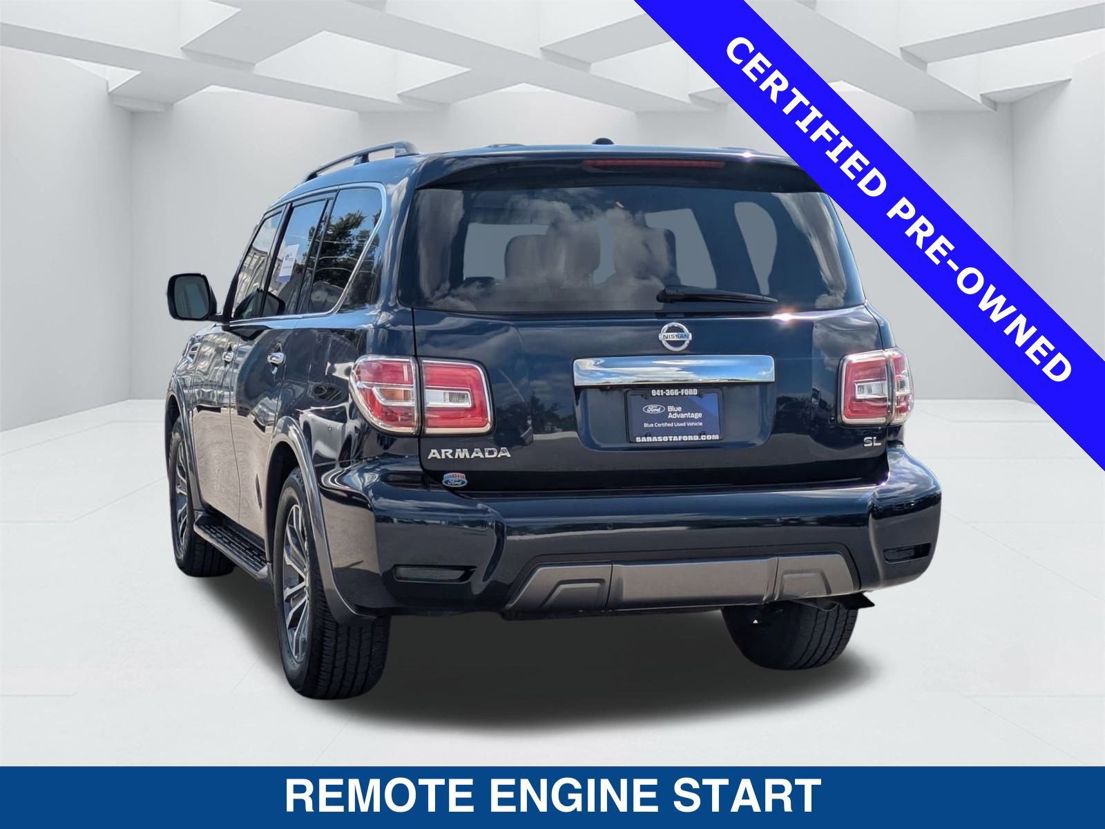 Used 2020 Nissan Armada SL w/ Premium Package image 2