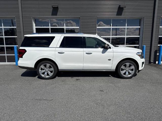 Certified 2023 Ford Expedition Max King Ranch RWD image 4