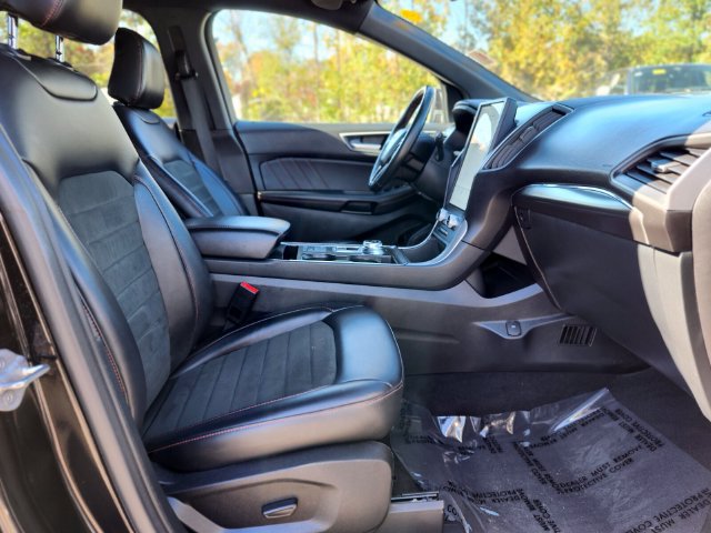 Certified 2022 Ford Edge ST-Line AWD/4WD image 11