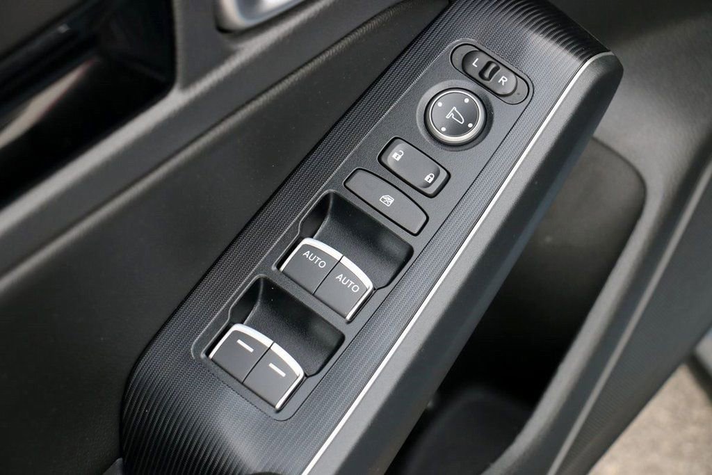 Used 2024 Honda Civic Sport Touring image 17