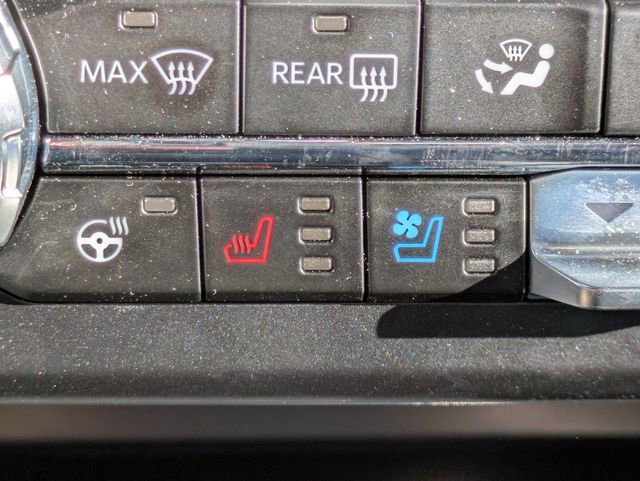 Certified 2026 Ford F250 Lariat w/ Black Appearance Package image 24