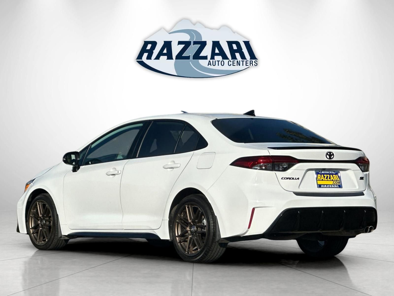 Used 2024 Toyota Corolla Sedan image 3