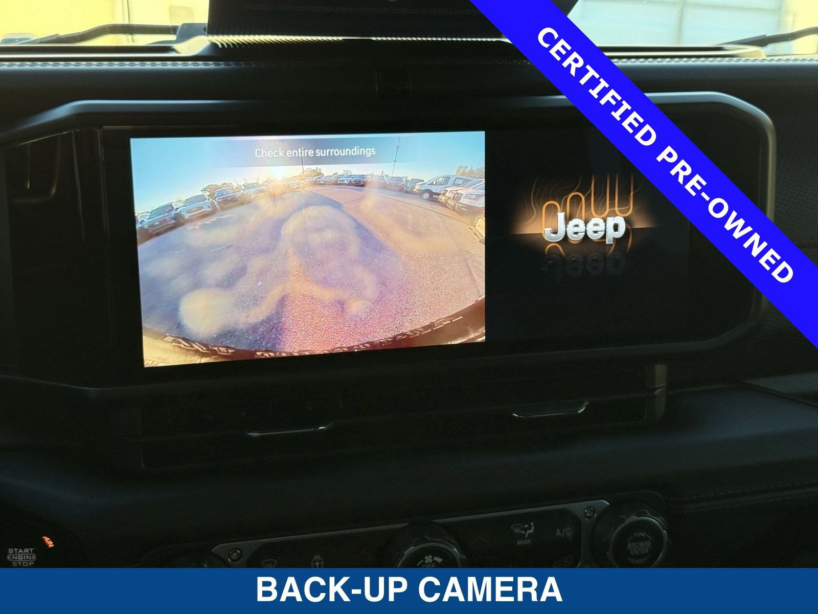 Used 2024 Jeep Wrangler Unlimited Rubicon w/ XTREMEE 35" Tire Package image 29