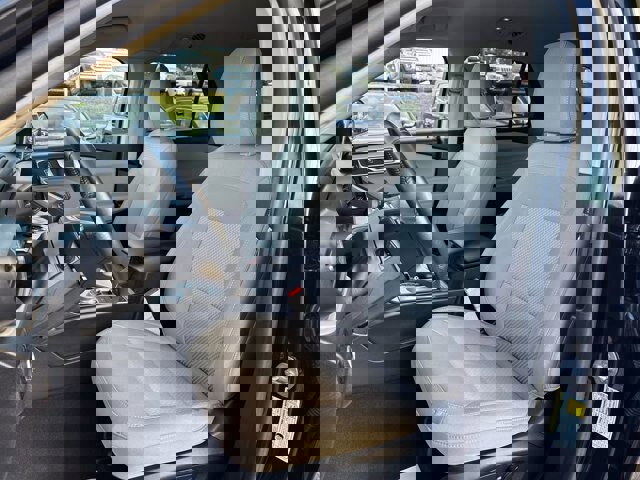 Certified 2023 Ford Explorer XLT image 6