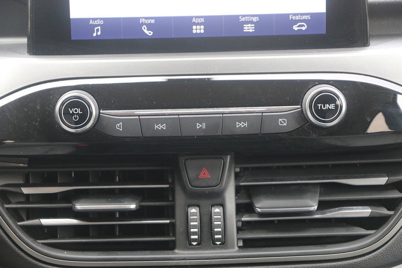 Certified 2024 Ford Escape Active AWD/4WD image 22