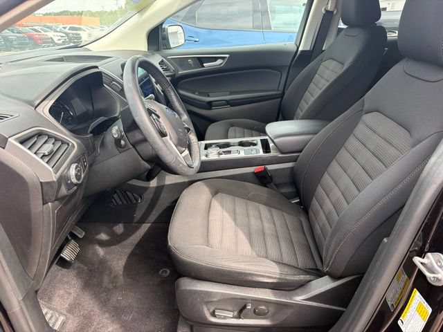 Certified 2023 Ford Edge SEL w/ Convenience Package AWD/4WD image 4