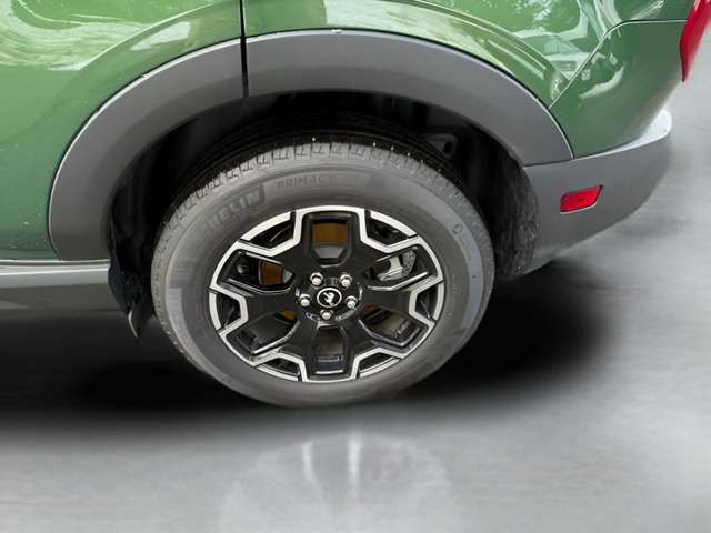 Certified 2025 Ford Bronco Sport Outer Banks w/ Outer Banks Tech Package+ AWD/4WD image 26