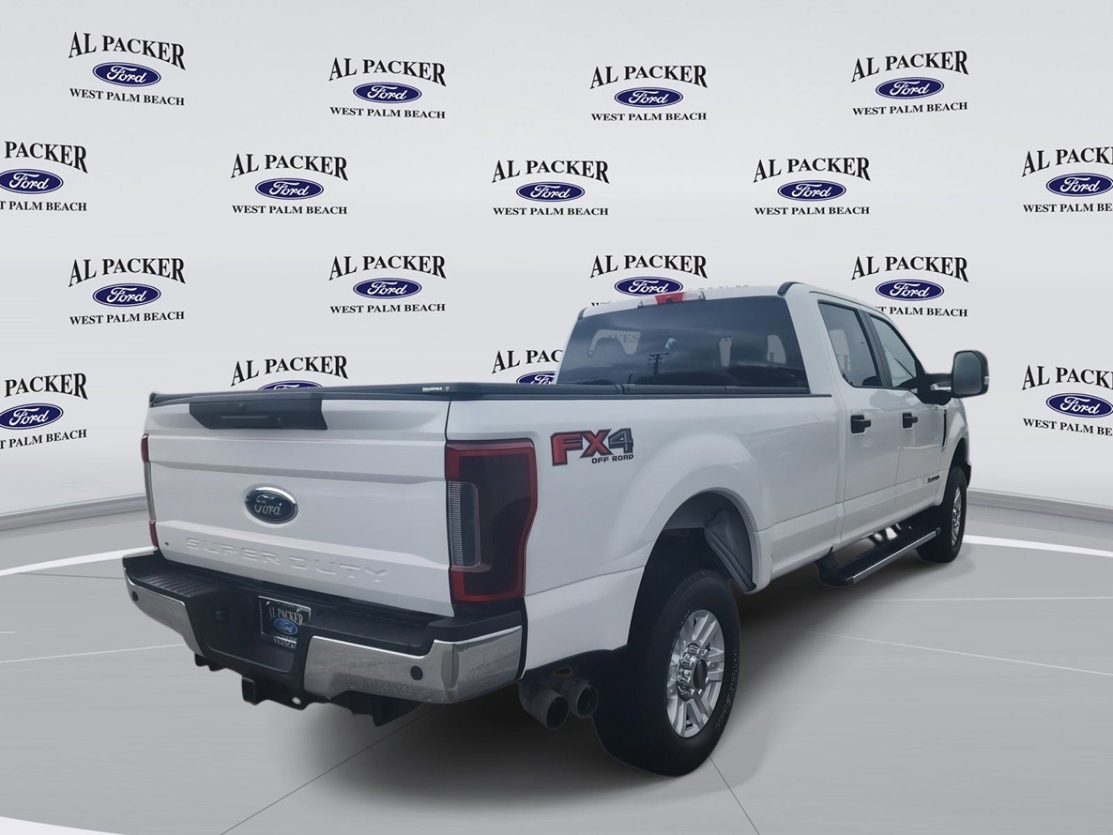 Certified 2019 Ford F250 XL w/ STX Appearance Package image 5