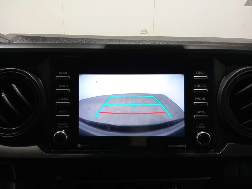 Used 2020 Toyota Tacoma SR image 21