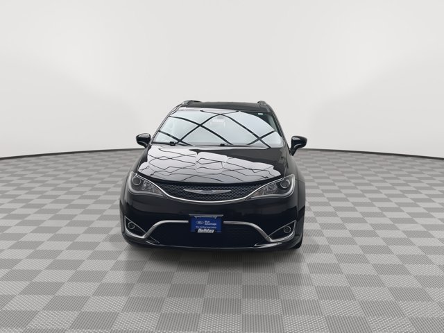 Used 2019 Chrysler Pacifica Touring-L FWD image 33