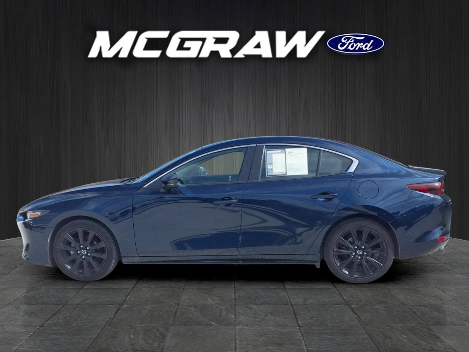 Used 2024 MAZDA MAZDA3 s FWD image 10