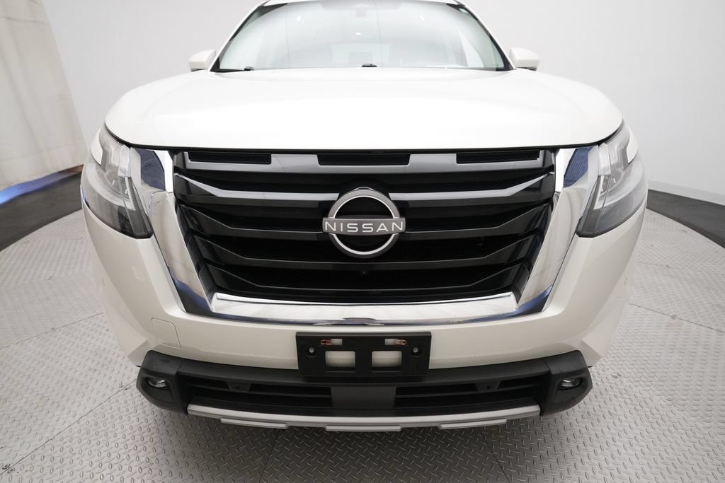 Used 2022 Nissan Pathfinder SV AWD/4WD image 22