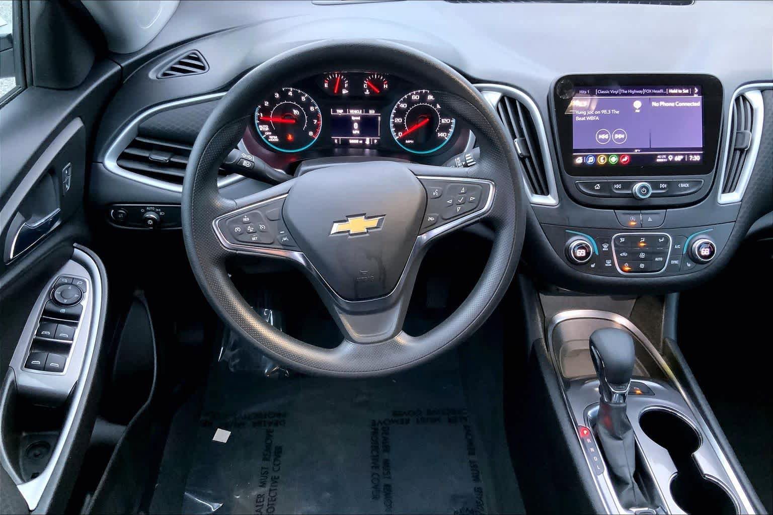 Used 2024 Chevrolet Malibu LT FWD image 6