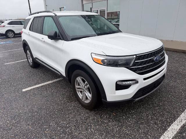Certified 2024 Ford Explorer XLT w/ Equipment Group 202A AWD/4WD image 2