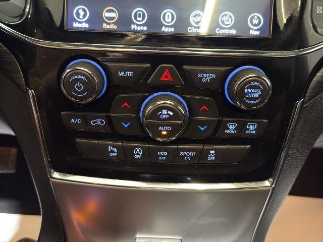 Used 2019 Jeep Grand Cherokee Altitude image 5