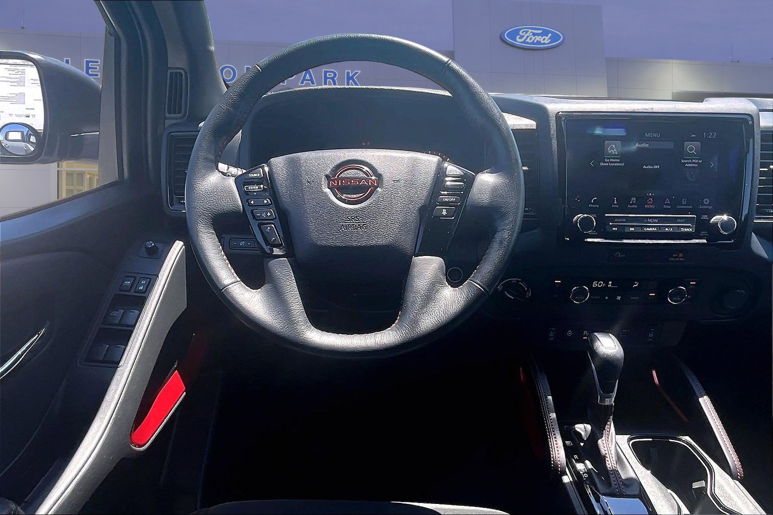 Used 2023 Nissan Frontier PRO-4X w/ Pro Convenience Package AWD/4WD image 9