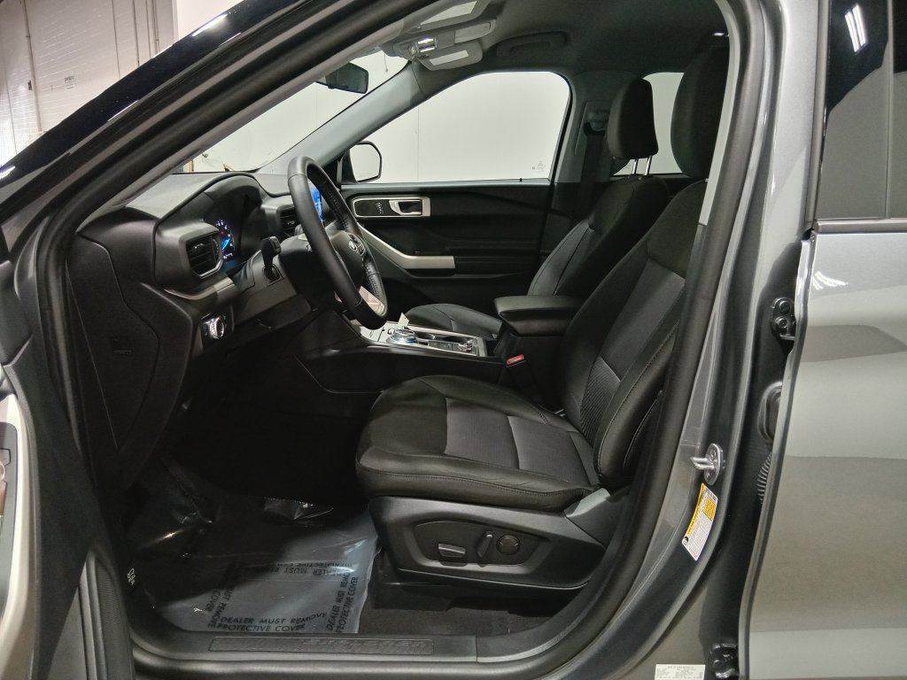 Certified 2022 Ford Explorer XLT AWD/4WD image 17