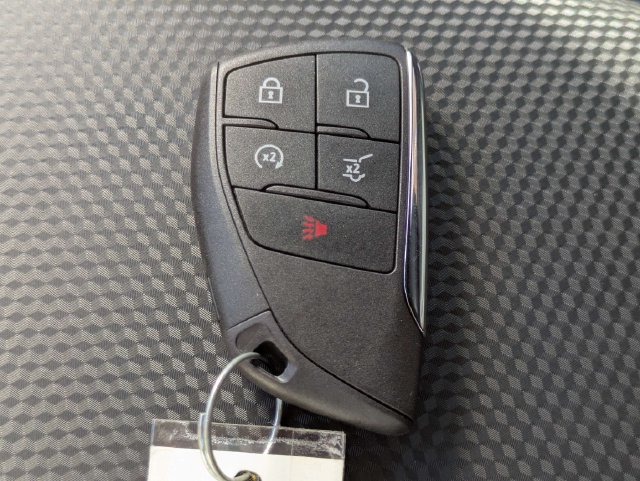 Used 2025 Chevrolet Equinox RS w/ Safety and Technology Package FWD image 30