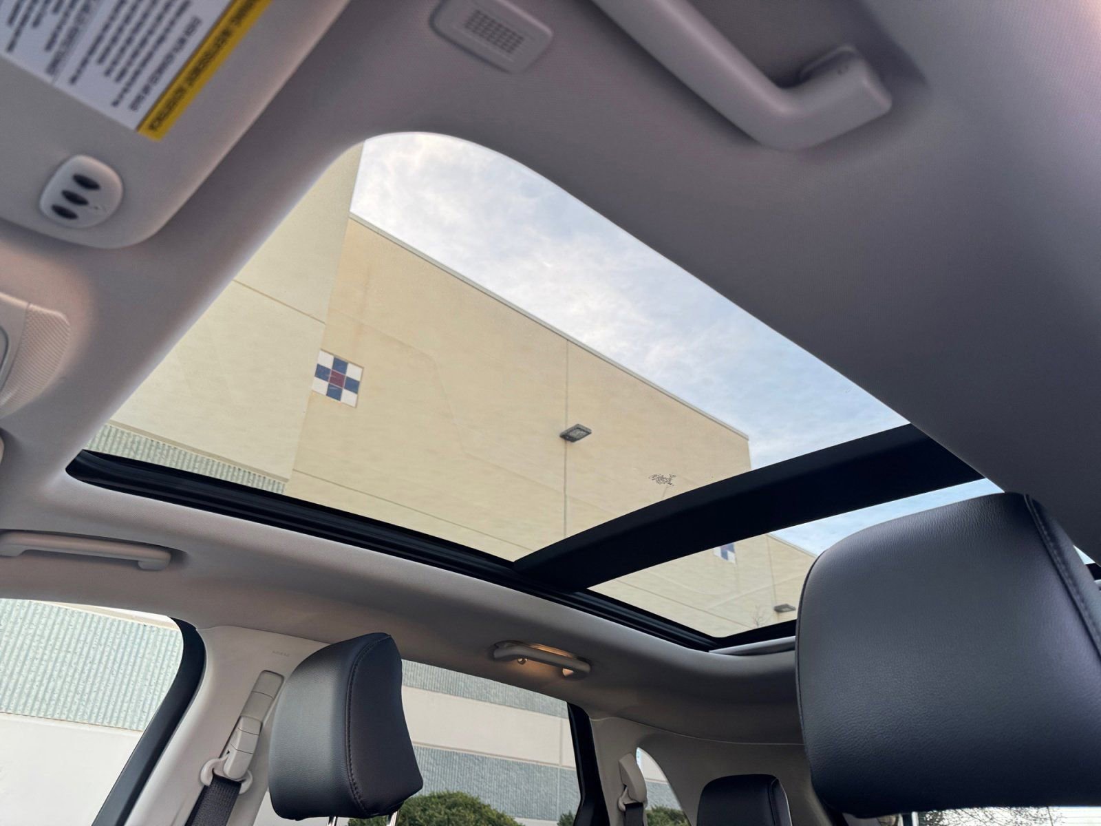 Certified 2024 Ford Edge SEL w/ Convenience Package image 19