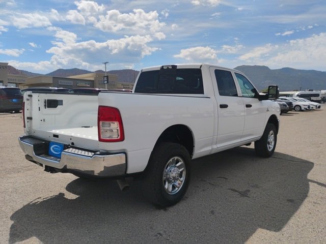 Used 2024 RAM 3500 Tradesman w/ Chrome Appearance Group image 7