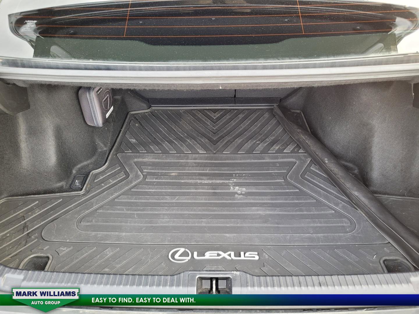 Used 2023 Lexus IS 350 F Sport image 29