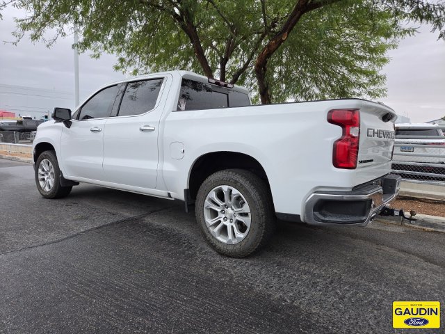 Used 2022 Chevrolet Silverado 1500 LTZ w/ Technology Package AWD/4WD image 2