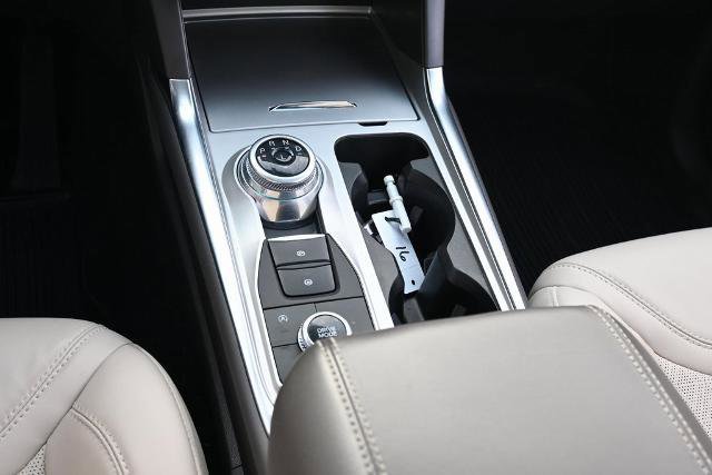 Certified 2022 Ford Explorer Platinum w/ Equipment Group 601A image 35