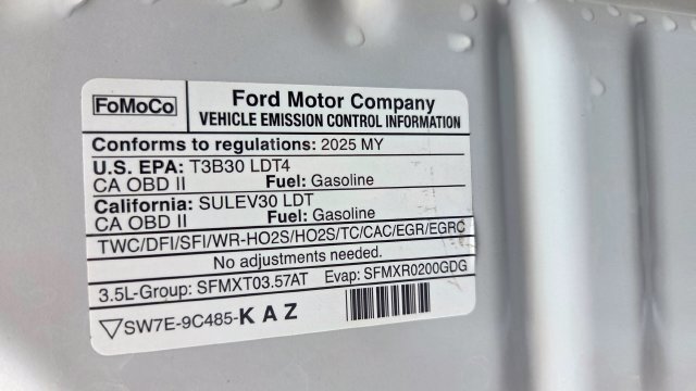 Certified 2025 Ford Expedition Active AWD/4WD image 31