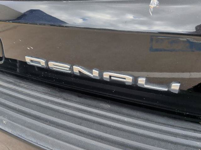 Used 2024 GMC Yukon XL Denali RWD image 35