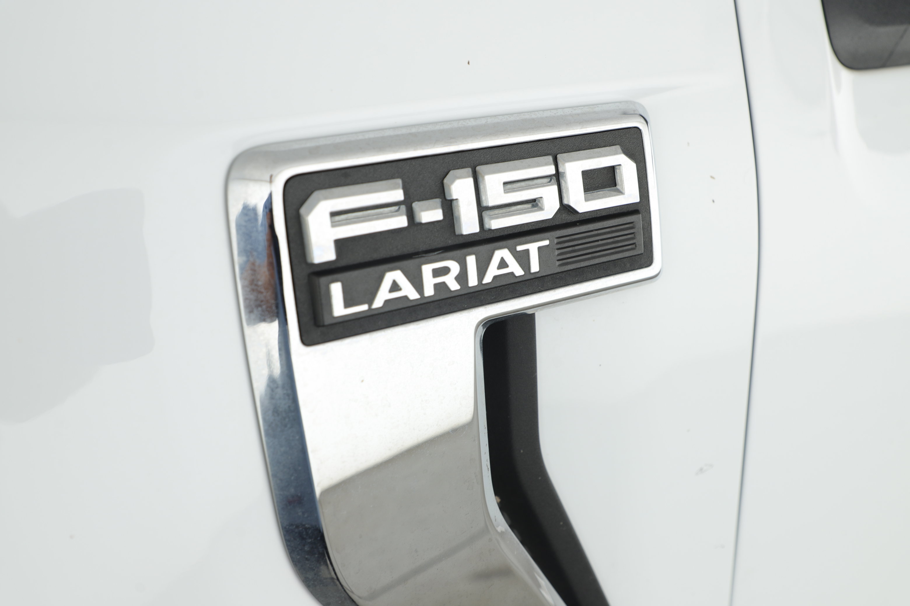 Certified 2022 Ford F150 Lariat RWD image 7