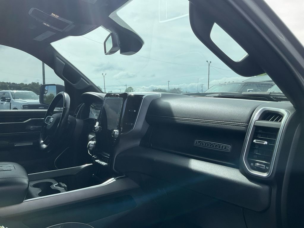 Used 2020 RAM 1500 Laramie AWD/4WD image 11