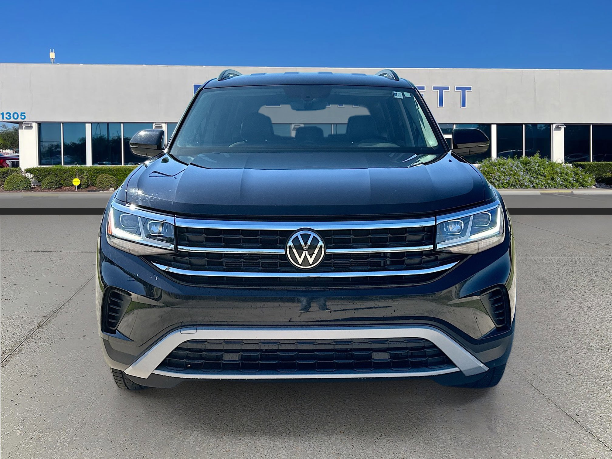 Used 2023 Volkswagen Atlas SE image 8