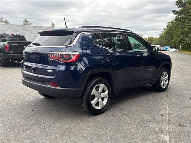 Used 2018 Jeep Compass Latitude w/ Cold Weather Group AWD/4WD image 6