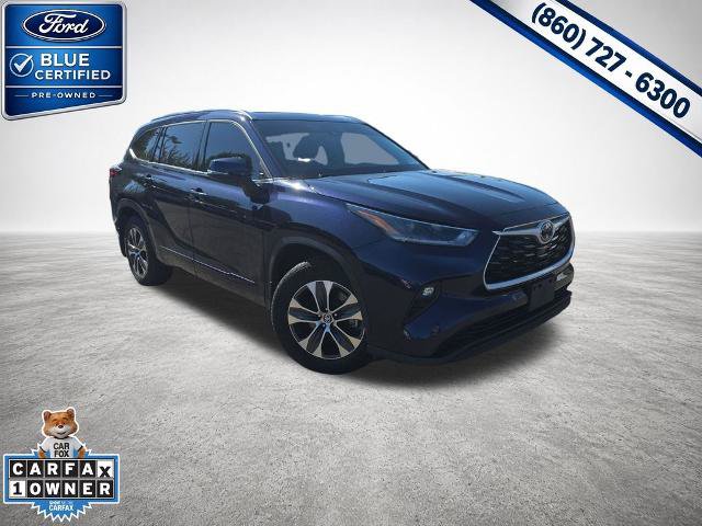 Used 2021 Toyota Highlander XLE AWD/4WD image 1