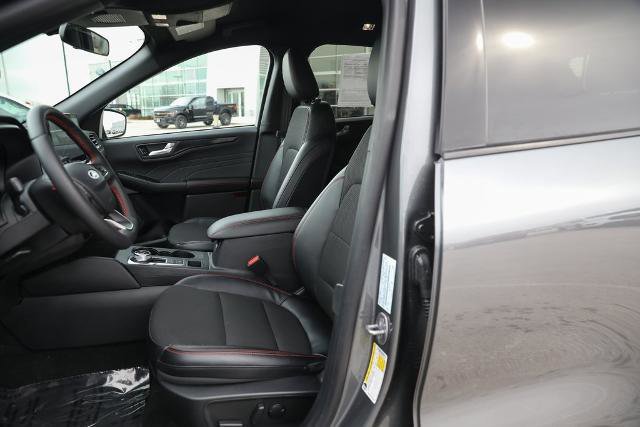 Certified 2024 Ford Escape ST-Line w/ Tech Pack #1 image 17