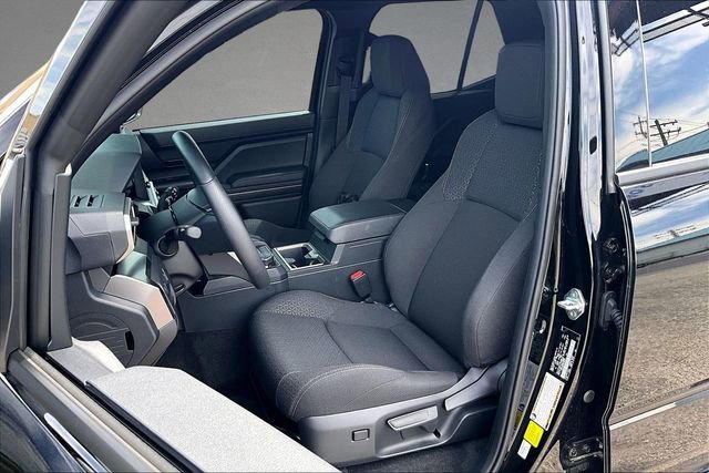 Used 2025 Toyota 4Runner SR5 AWD/4WD image 24