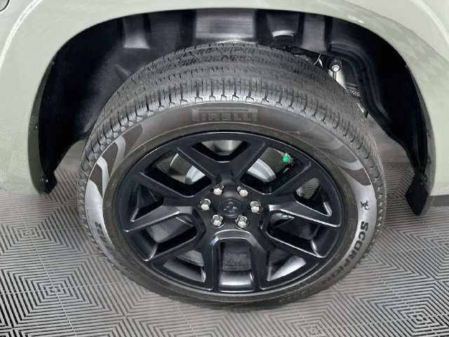 Used 2026 RAM 1500 Laramie AWD/4WD image 35