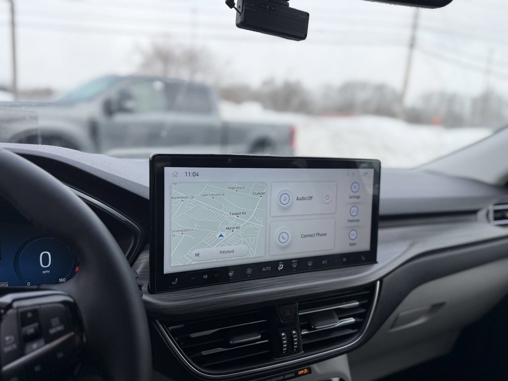 Certified 2023 Ford Escape Platinum w/ Premium Technology Package image 17