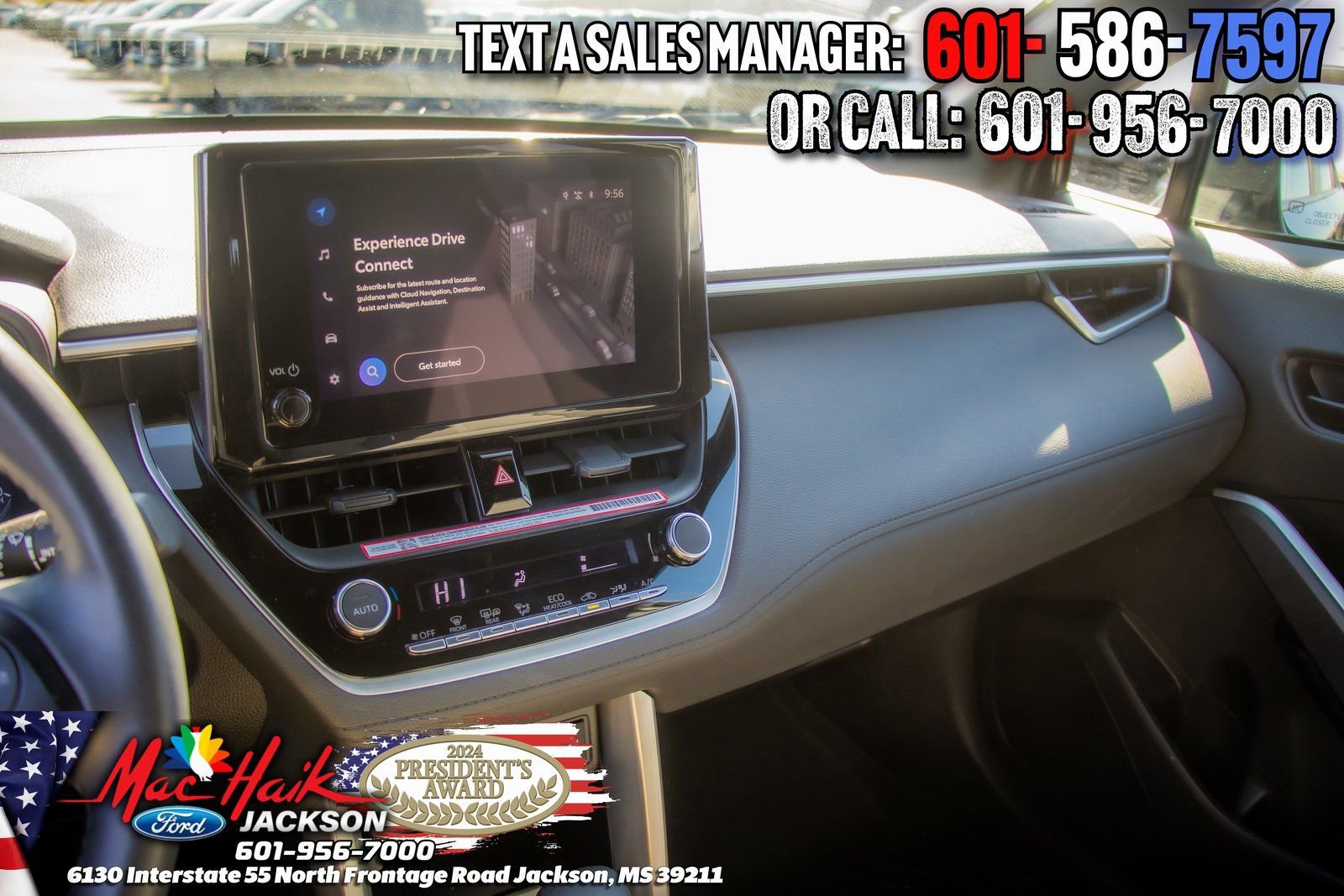 Used 2025 Toyota Corolla Cross AWD Hybrid image 12